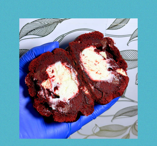 Galleta Red Velvet rellena de Cream Cheese